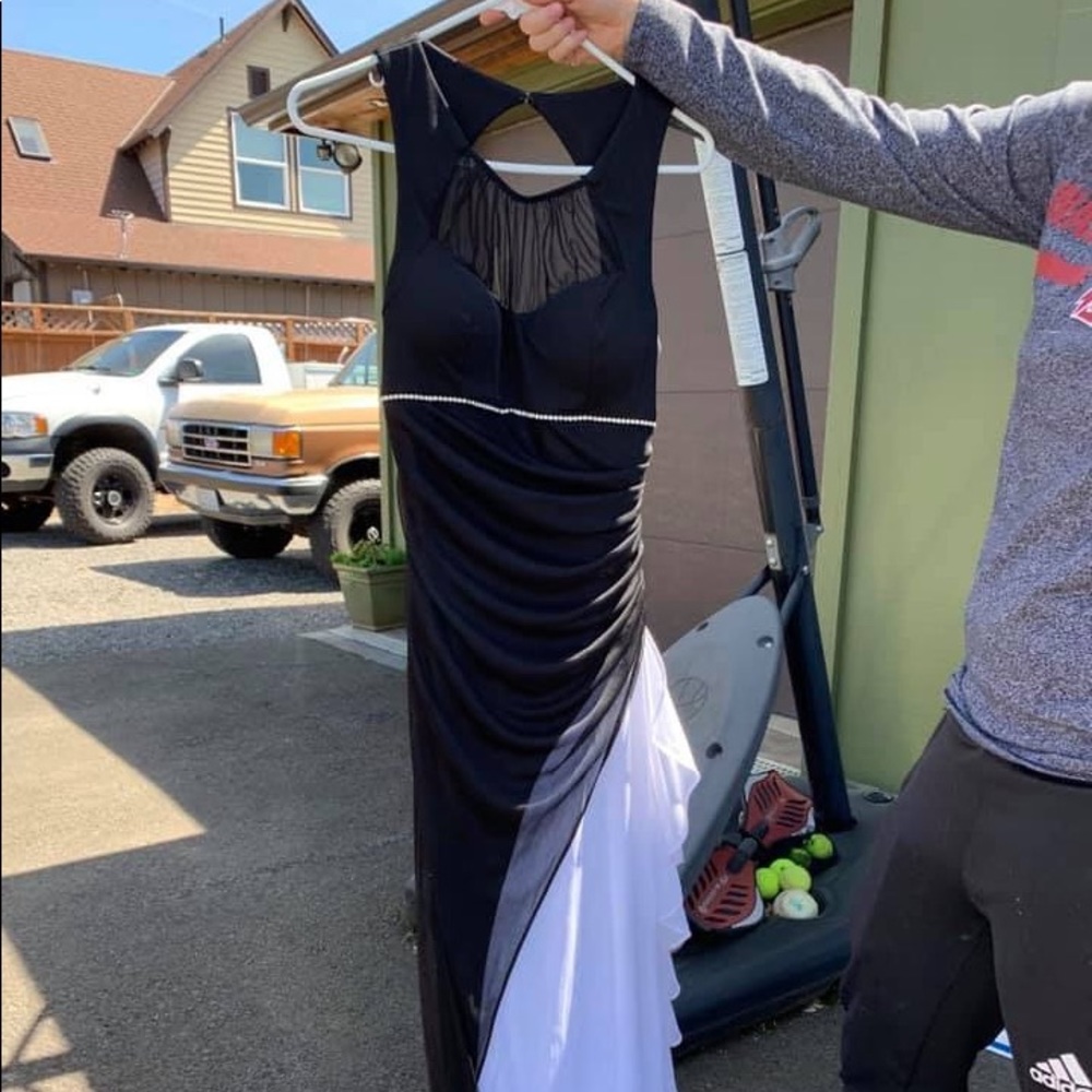 Prom/wedding dress